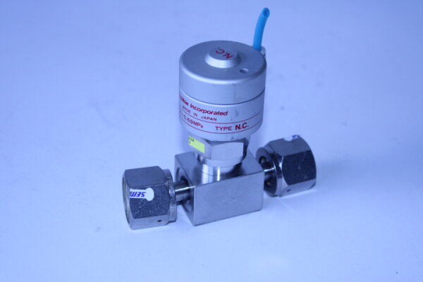 FUJIKIN Ventil Typ N.C. 0.34-0.69MPa