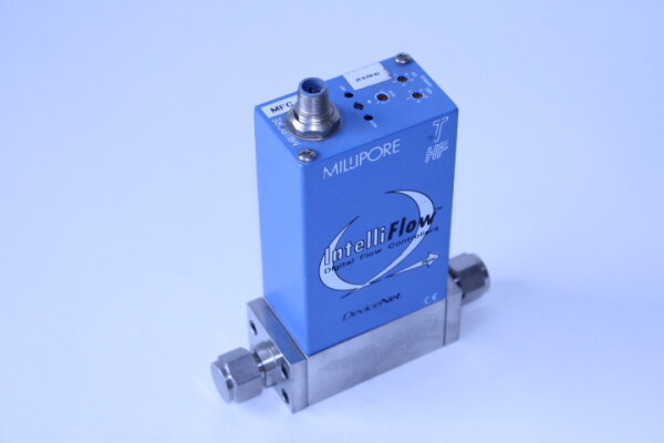 MILLIPORE Digital Flow Controller DSWAD500MK08 Gas N20 Range 2000 SCCM