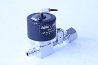 FUJIKIN Ventil Typ N.C.  O.P. 0.4 - 0.6 MPa