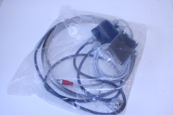 Pfeiffer Vacuum PM 061 560-T Heizmantel Heating jacket for HiPace 1200/1500