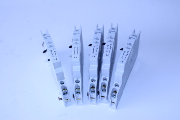 SIEMENS 3RV1901-1B Hilfsschalter 4 Stück