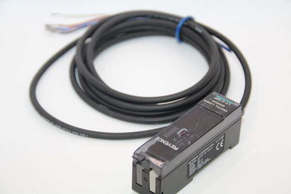 KEYENCE LV-51MP Messverstärker