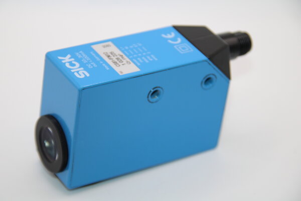 SICK CS81-P3612 (1028225) Farbsensor